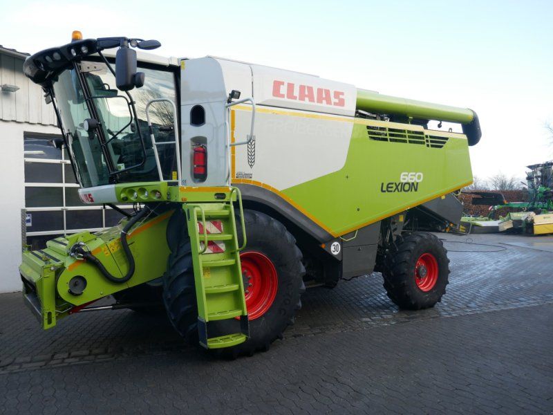 Claas Lexion 660