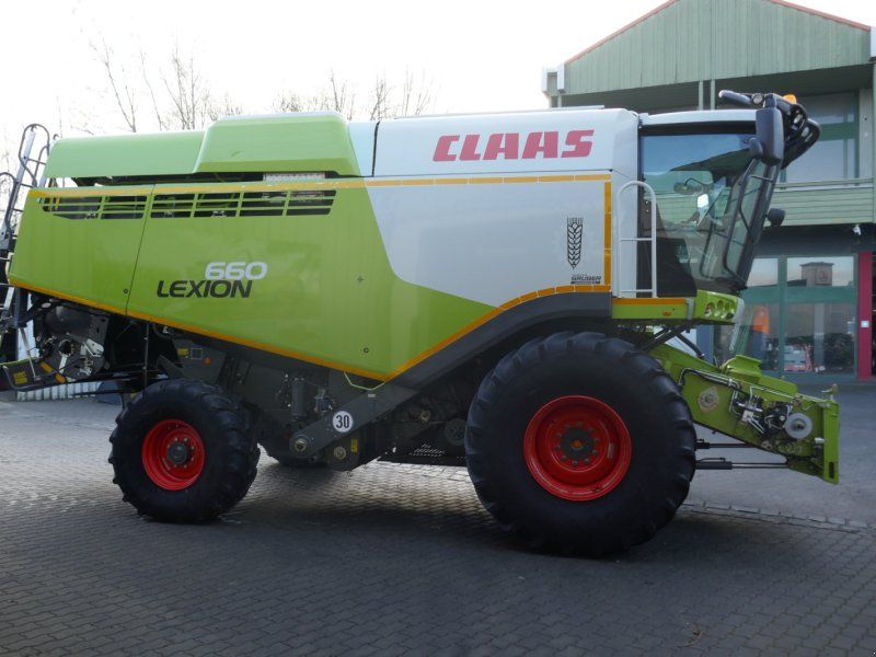 Claas Lexion 660