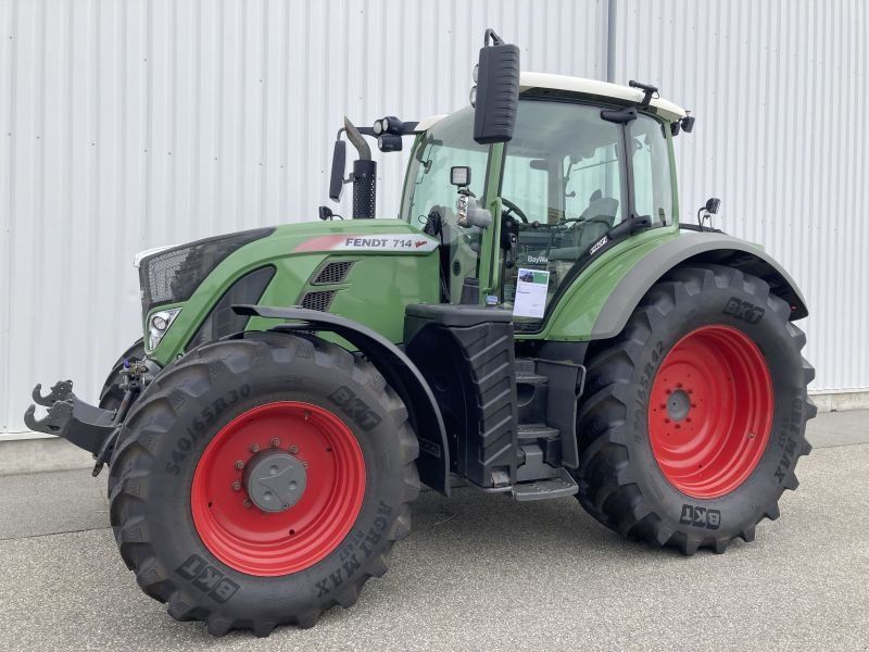 Fendt 714 VARIO S4 PROFI