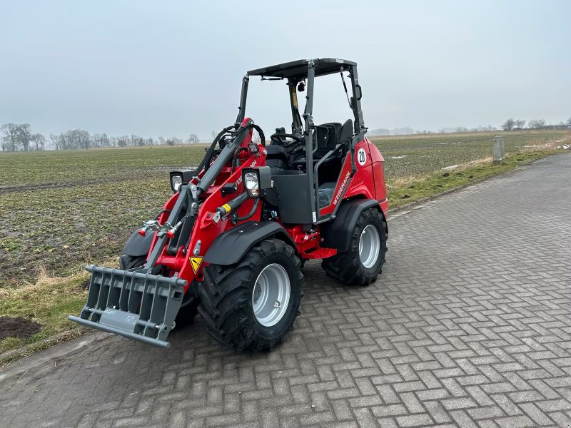 Weidemann Hoftrac 1390