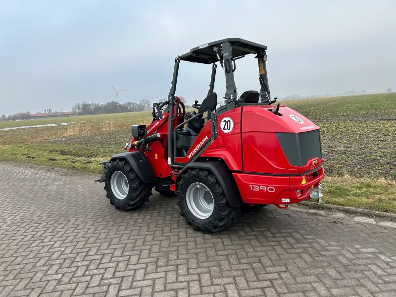 Weidemann Hoftrac 1390