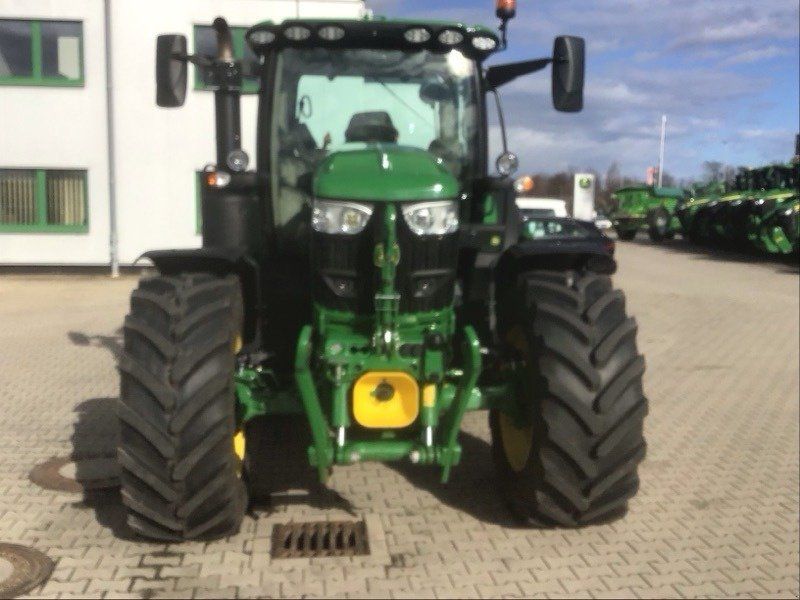 John Deere 6R 185