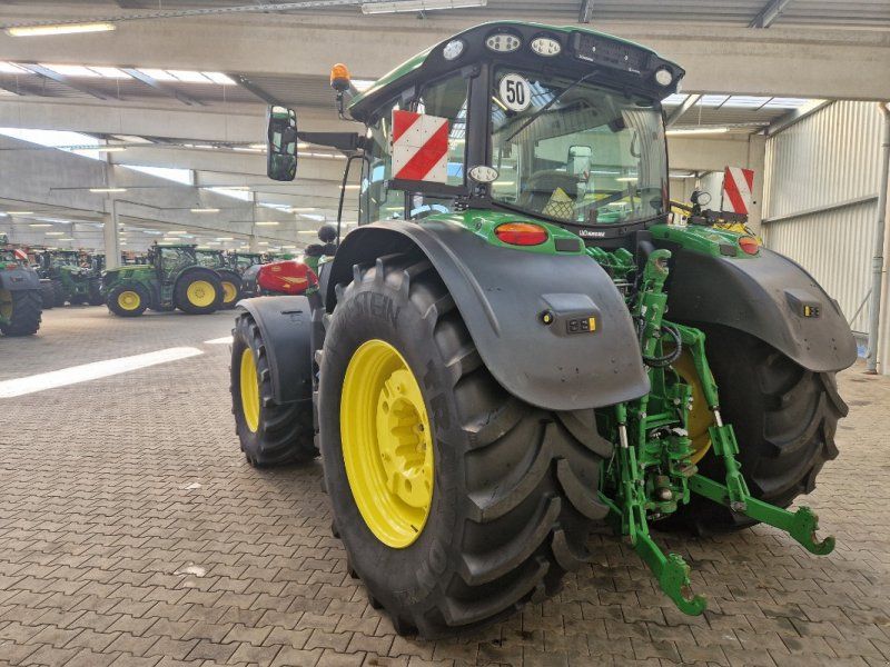 John Deere 6R 185