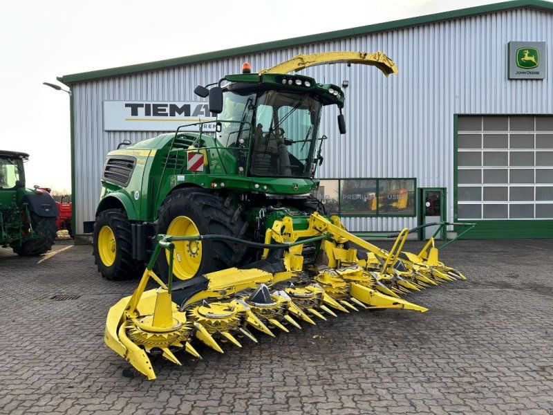 John Deere 8500 mit Kemper 375 Plus
