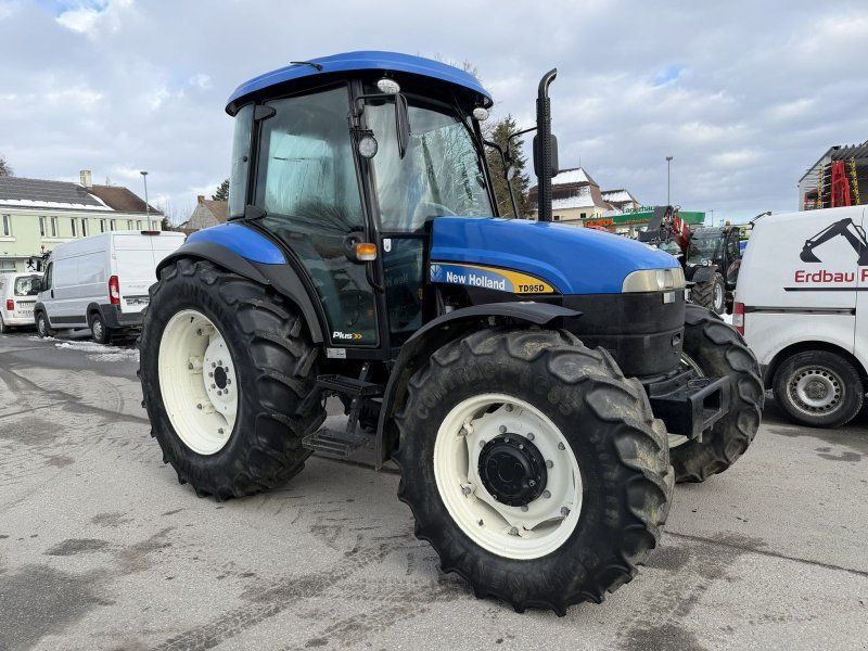 New Holland TD 95 D