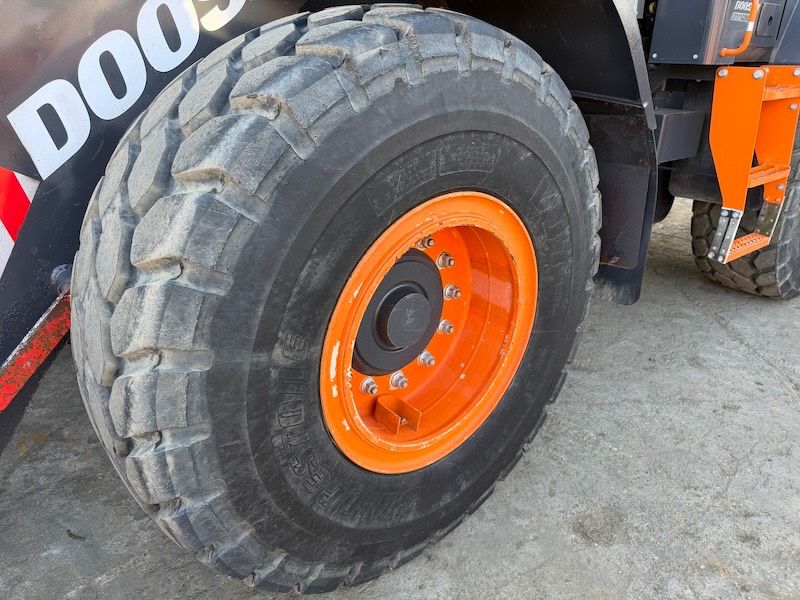 Doosan DL220-7