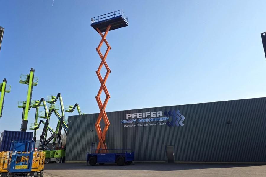 Liftlux SL205-25 D4WDS/P Diesel, 4x4 Drive, Hydraulic Deck