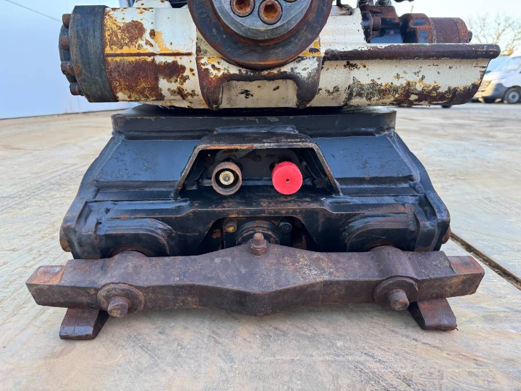 Engcon EC219 CW30EC Verachtert / Tilt + Rotate