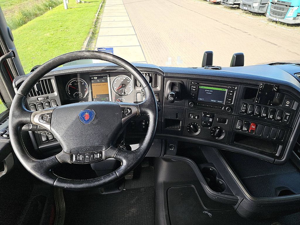 SCANIA R490