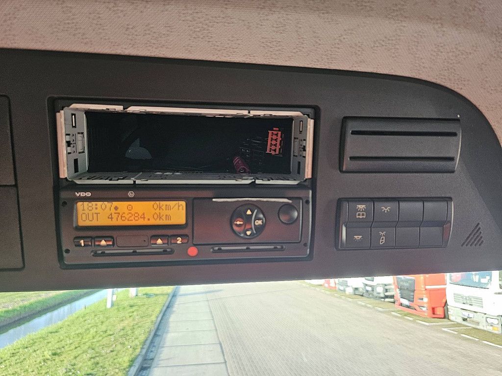 MERCEDES-BENZ AROCS 1851 4x4 atlas 190 4x hyd