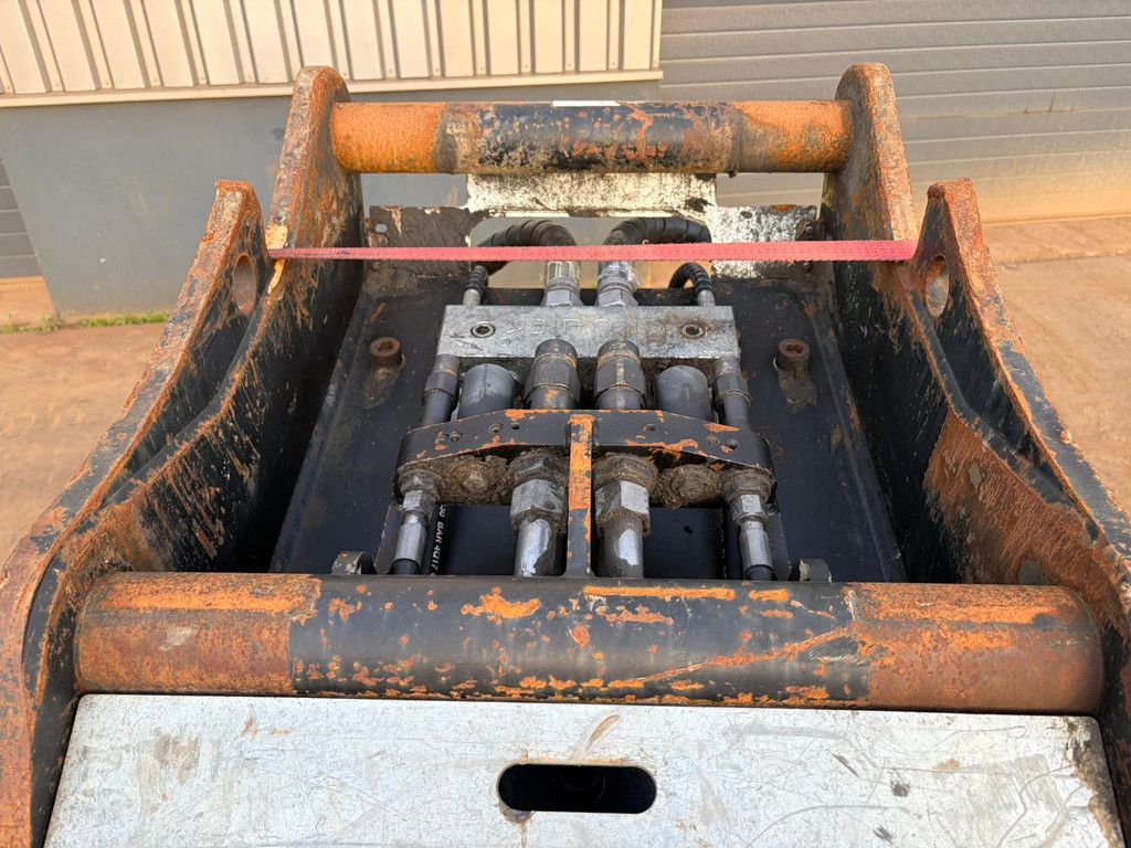 Caterpillar G325B-D OQ80