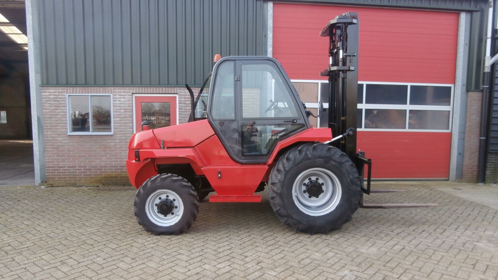 Ruwterreinheftruck Manitou 30-4 zeer mooi en goed €15000,00