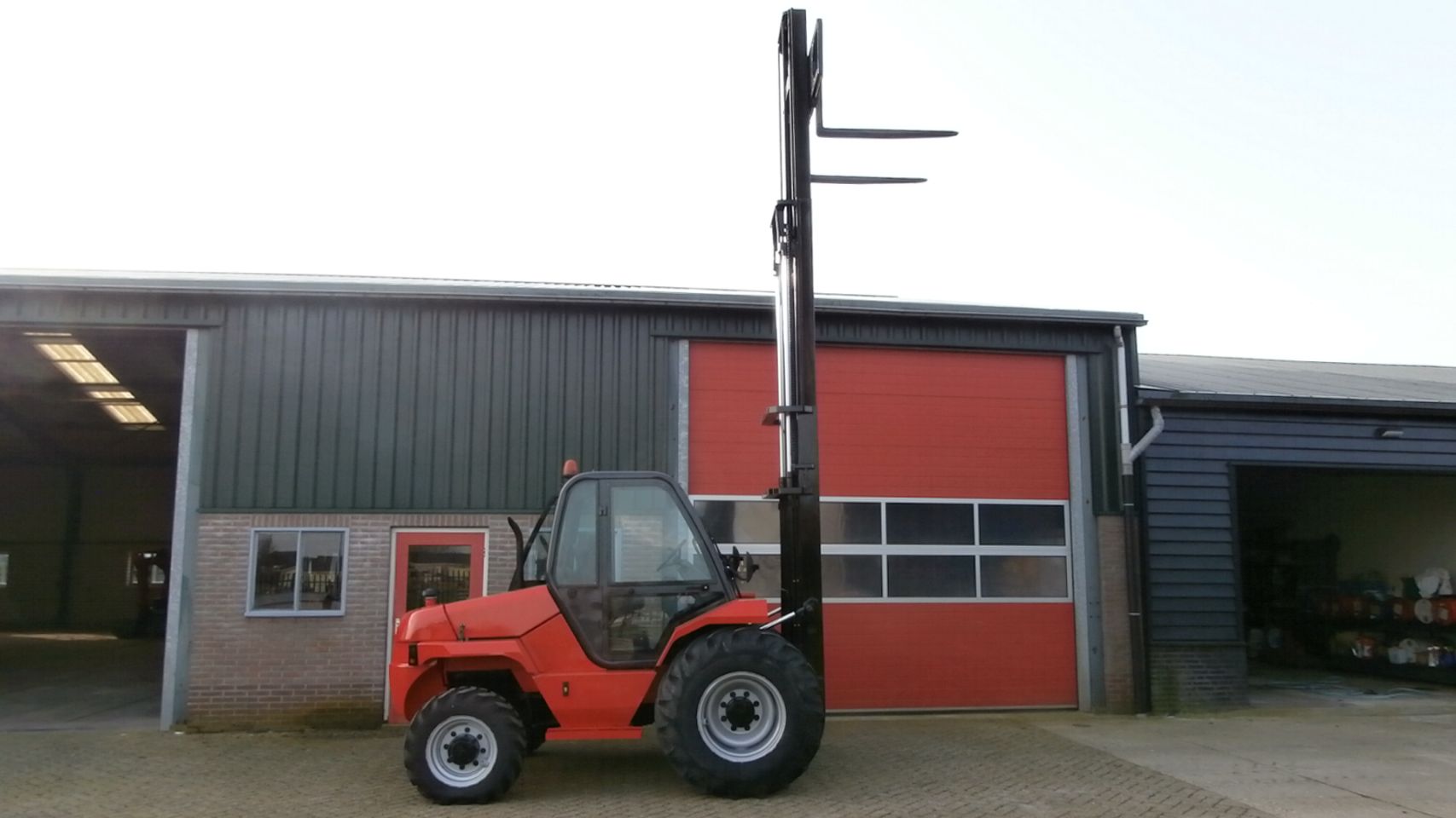 Ruwterreinheftruck Manitou 30-4 zeer mooi en goed €15000,00