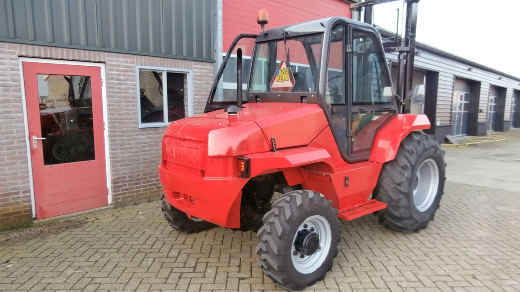 Ruwterreinheftruck Manitou 30-4 zeer mooi en goed €15000,00