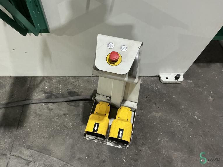 Abkantpressen RICO PRCB.30100 2016 Stunden 27