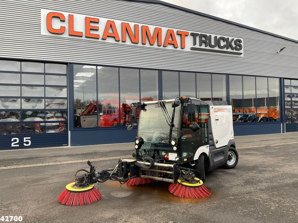 Mathieu MC 210 Azura Flex Euro 6 Stage 5 with 3-rd brush