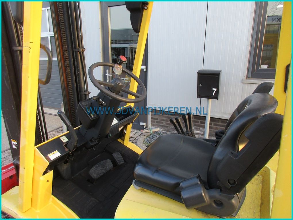 Hyster H3.00XM Perkins diesel 2004 sideshift+vorkenspreider