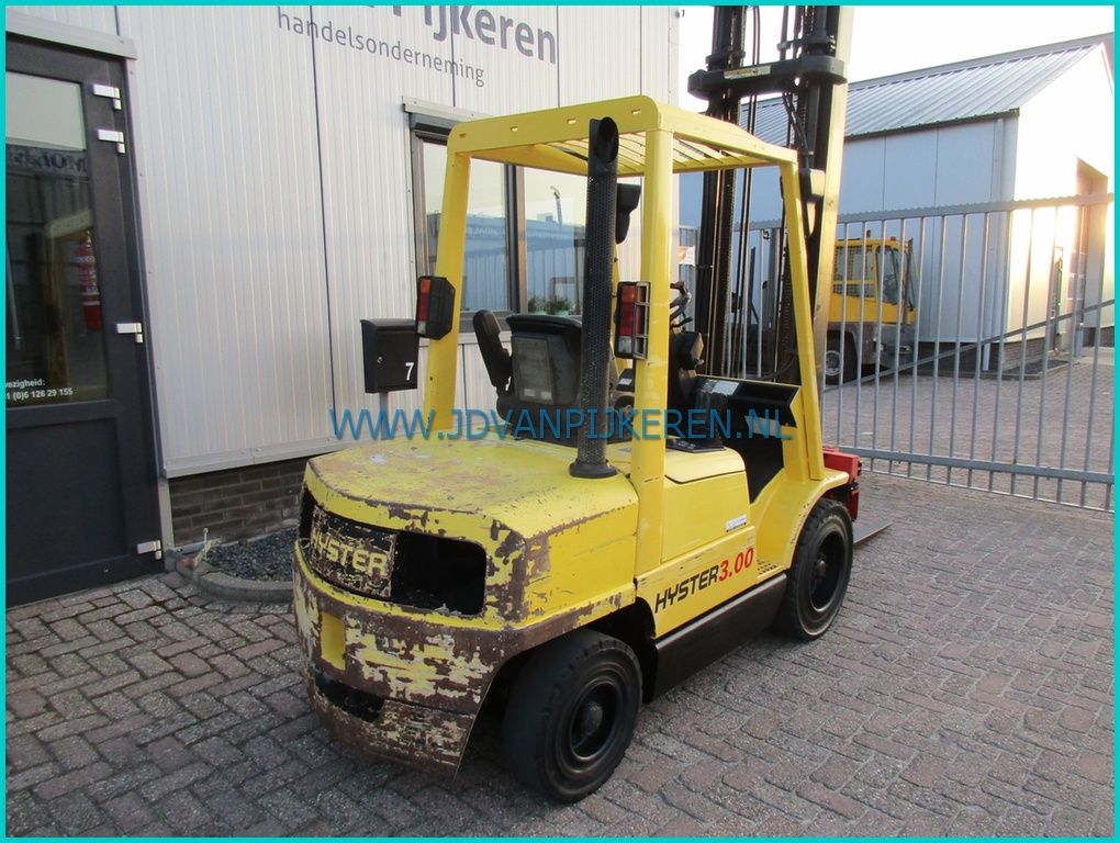 Hyster H3.00XM Perkins diesel 2004 sideshift+vorkenspreider