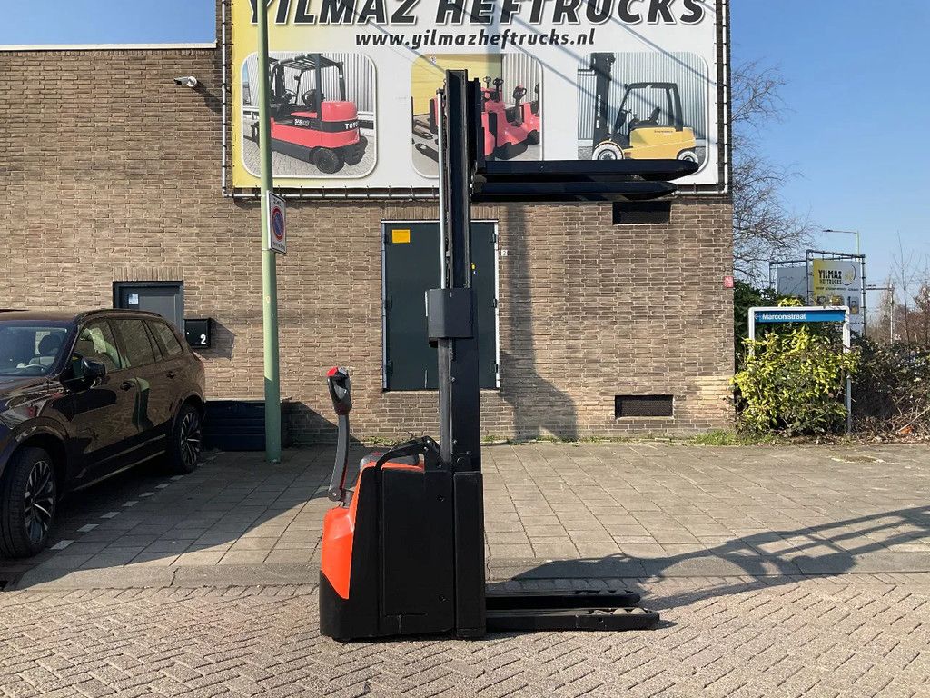 Toyota SWE160L 1600KG 2.35METER HEFTRUCK