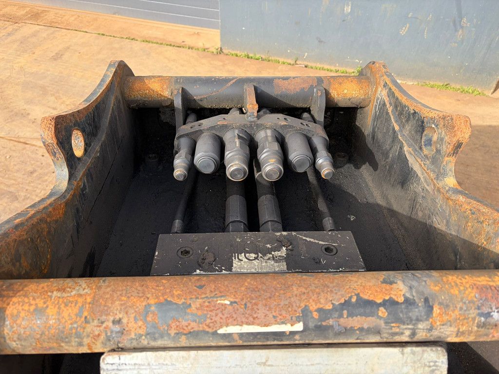 Caterpillar G320B-D OQ70/55