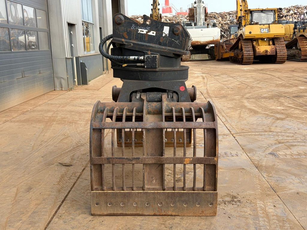 Caterpillar G320B-D OQ70/55