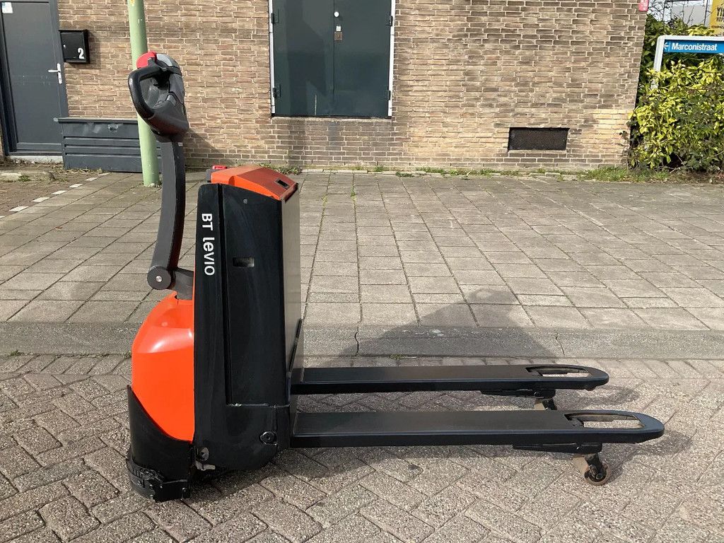 Toyota LWE160 1600KG PALLETWAGEN / HEFTRUCK