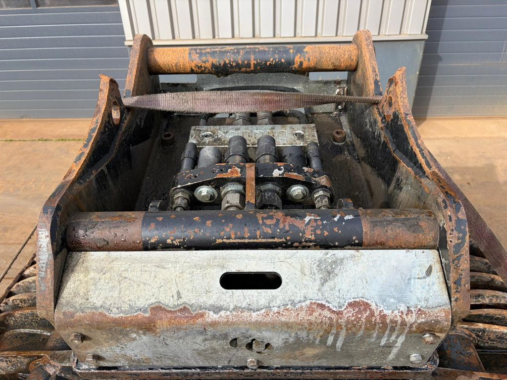 Caterpillar G320B-D OQ70/55