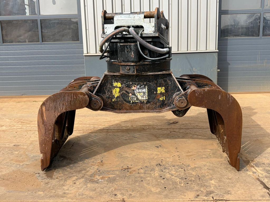 Caterpillar G320B-D OQ70/55