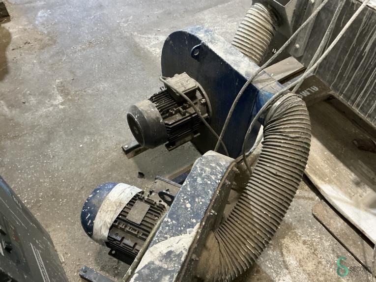 Lakgietmachines Makor 2013