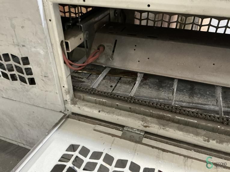 Lakgietmachines Makor 2013