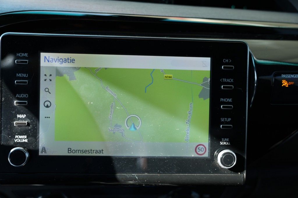 Toyota Hilux 2.8 D-4D X-TRA CAB INVINCIBLE A/T 4WD VAN