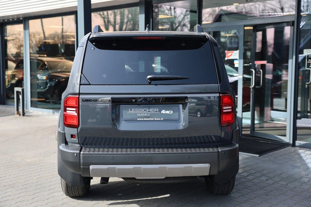 Toyota Landcruiser 250 2.8 D-4D 5DRS ELEGANCE A/T VAN BPM VRIJ