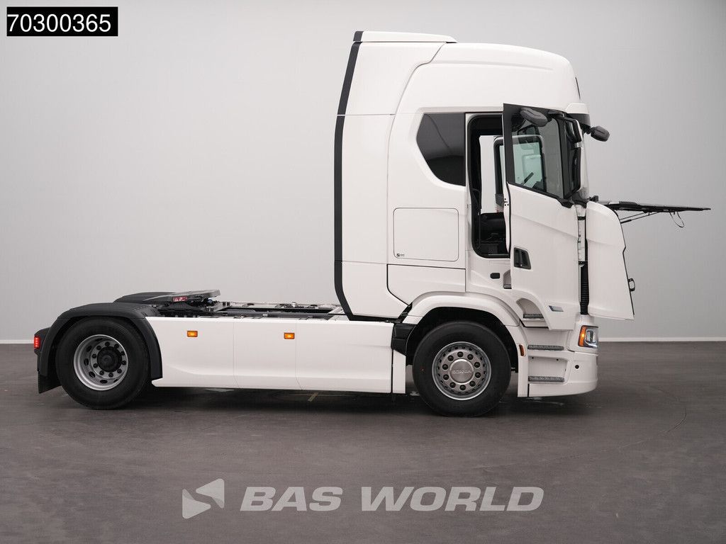 Scania S460 4X2 NEW! Retarder 2xTanks LED ACC Standklima Navi Euro 6
