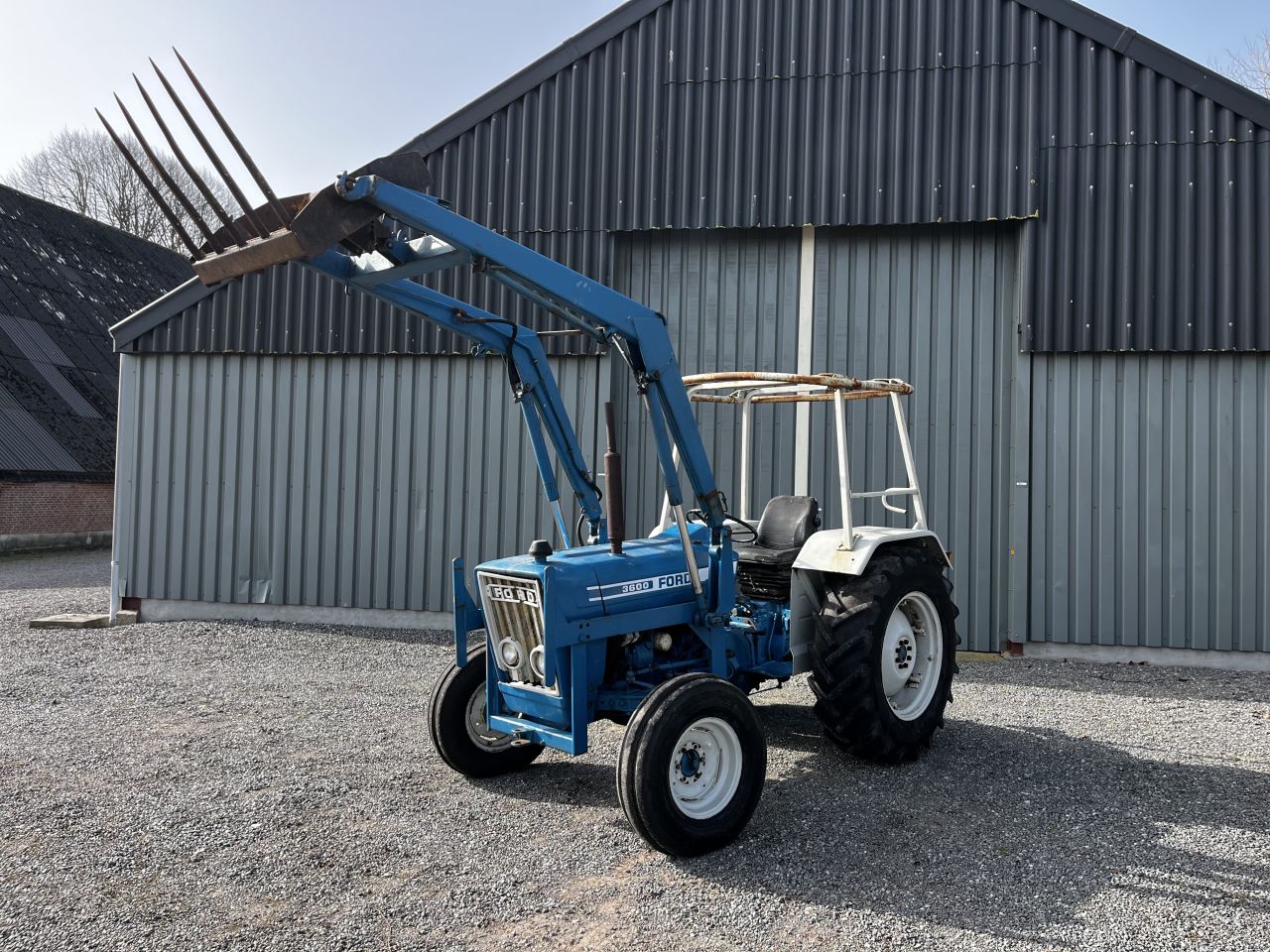 Ford 3600 met voorlader MARGE