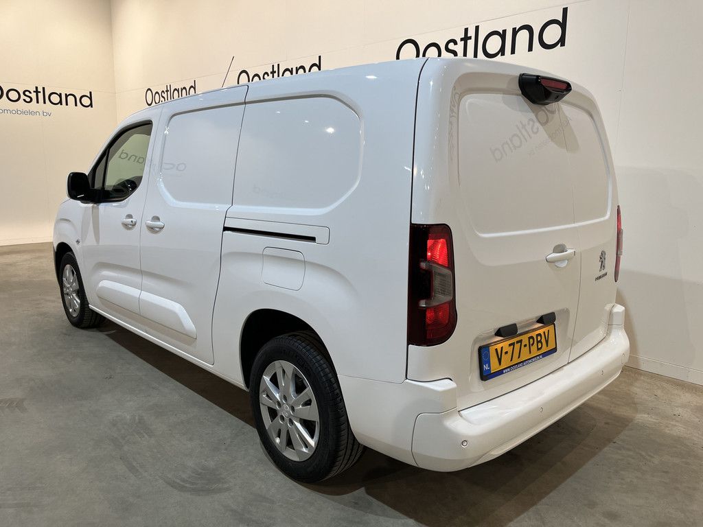 Peugeot Partner 1.5 BlueHDI Long 130 PK Automaat / Servicebus / Sortimo Inrichting / Euro 6 / Schuifdeur L + R / Airco / Camera / CarPlay / Cruise Control / 50.300 KM !!