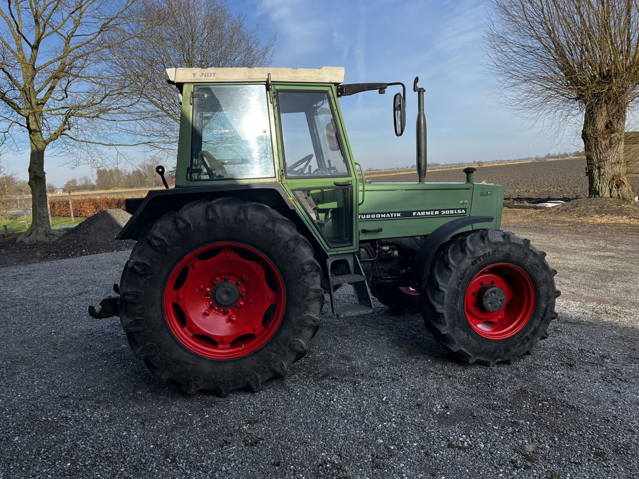 FENDT 309 lsa 40KM