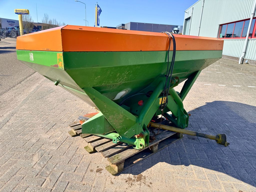 Amazone ZA-U 1501 Kunstmeststrooier