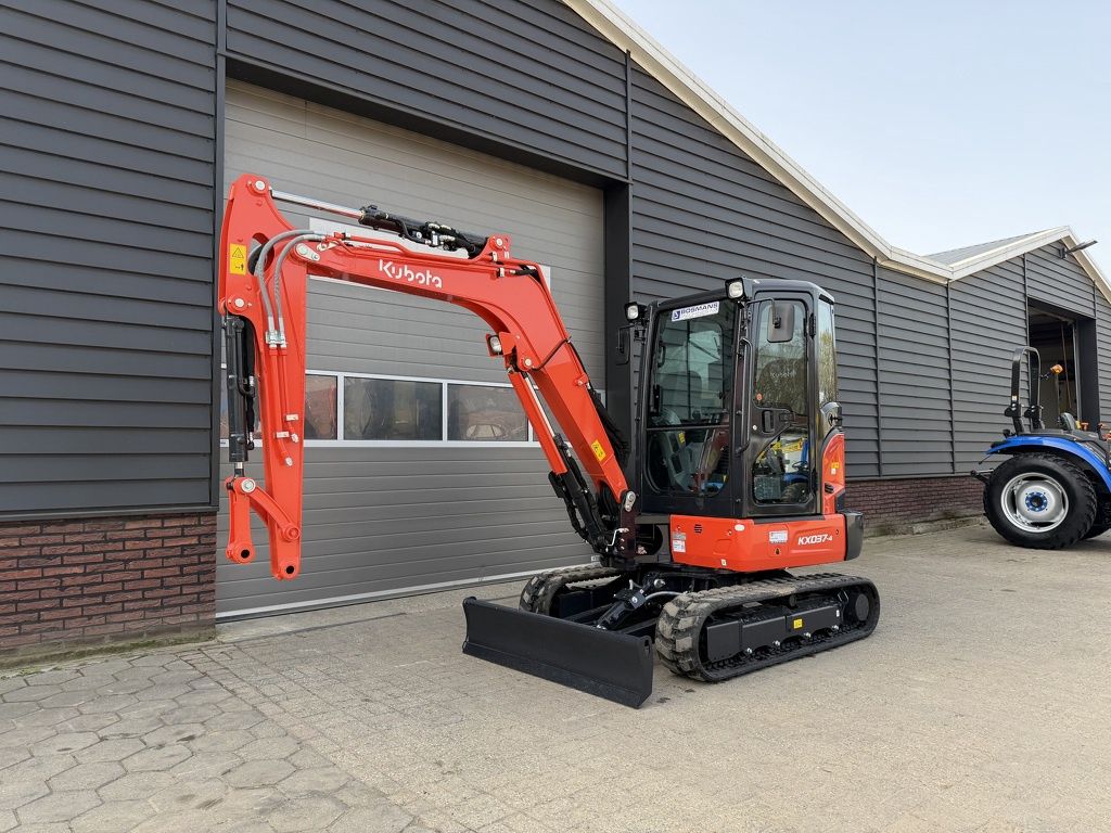 Kubota KX037 HI AIRCO minigraver NIEUW