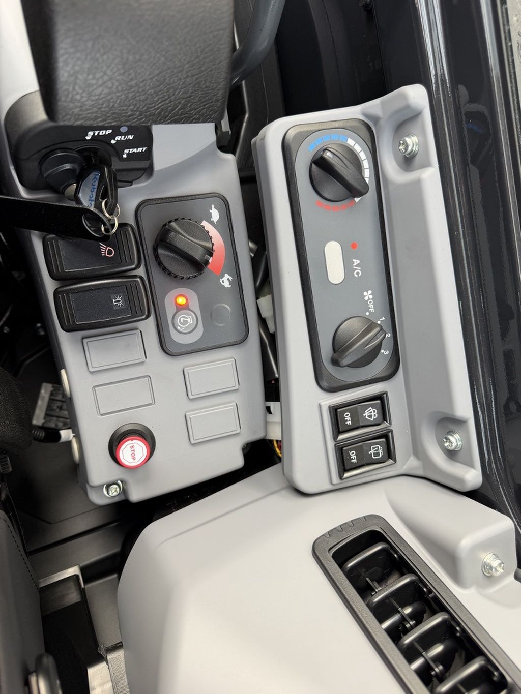 Kubota KX037 HI AIRCO minigraver NIEUW