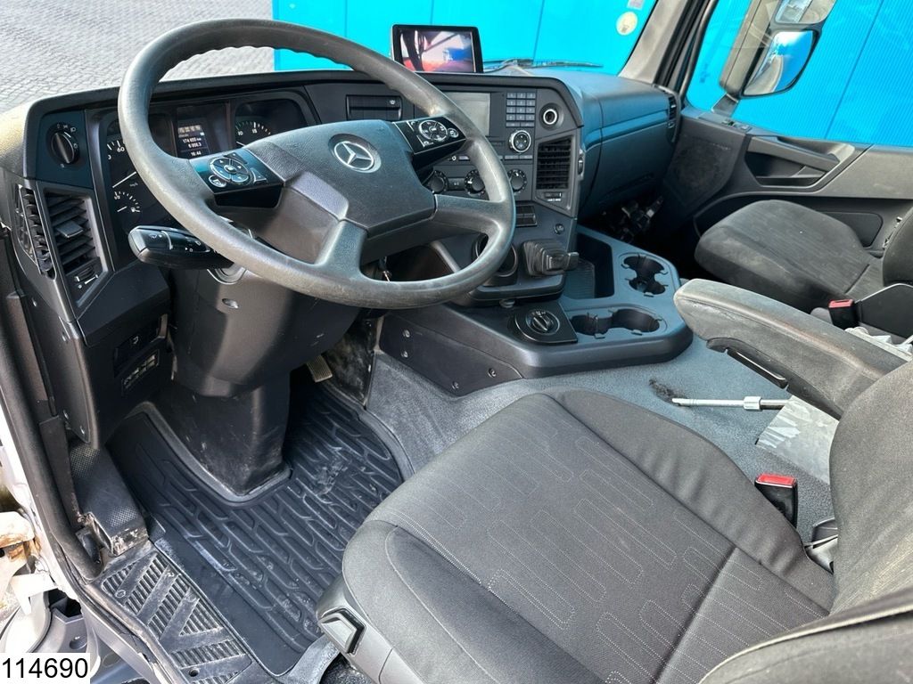 Mercedes Arocs 3240 8x4, EURO 6, LIEBHERR 9m3, Leaf suspension