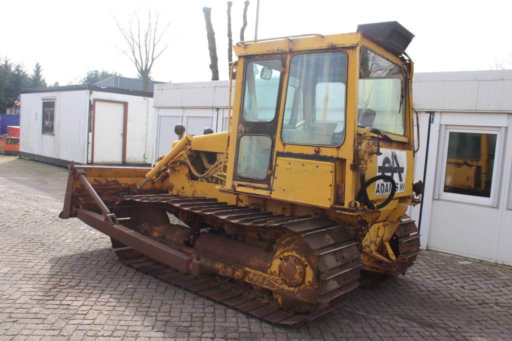 CAT D 4 E
