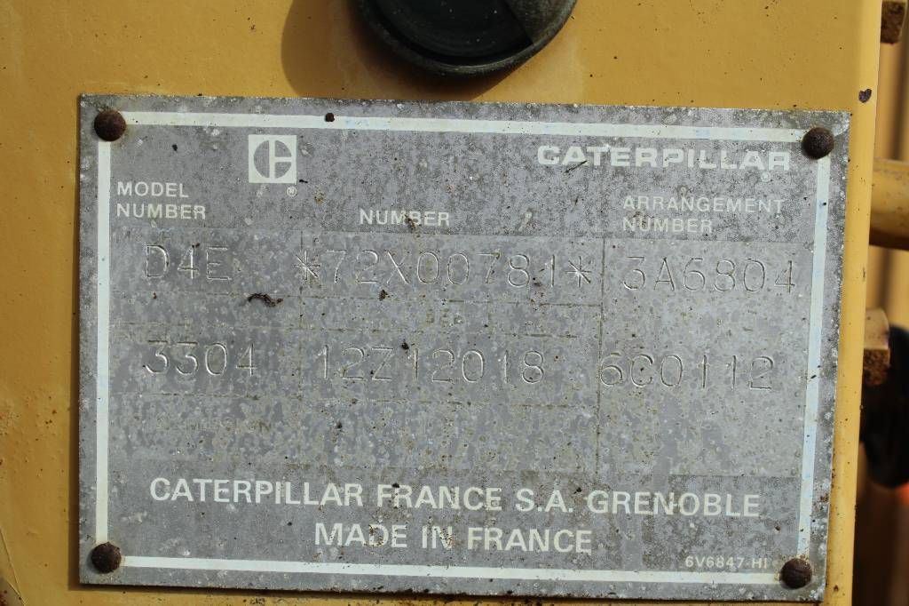 CAT D 4 E