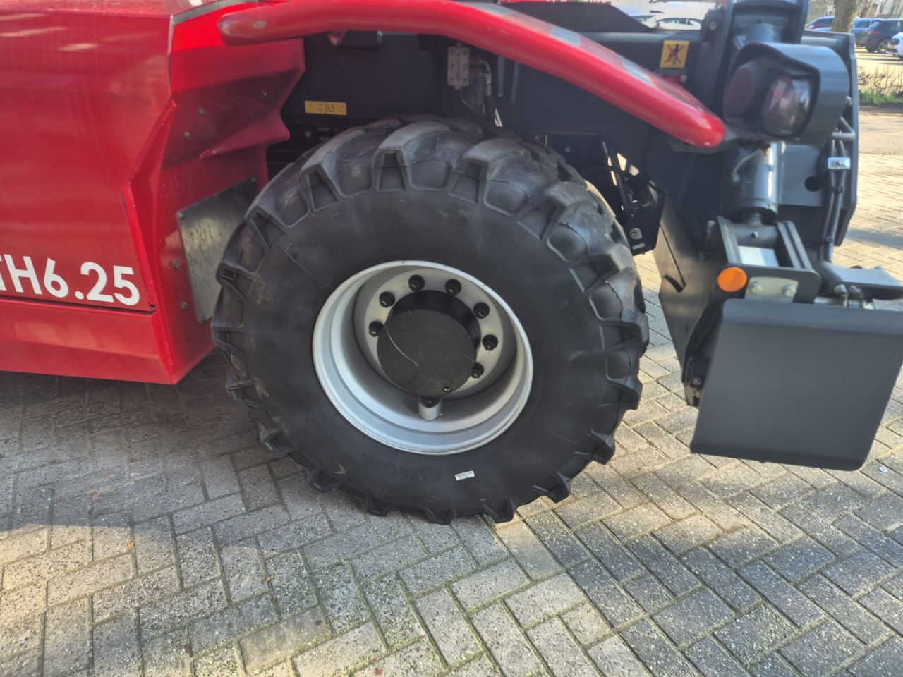 Gebruikte MAGNI RTH 6.25 roterende verreiker met hefhoogte 25 m