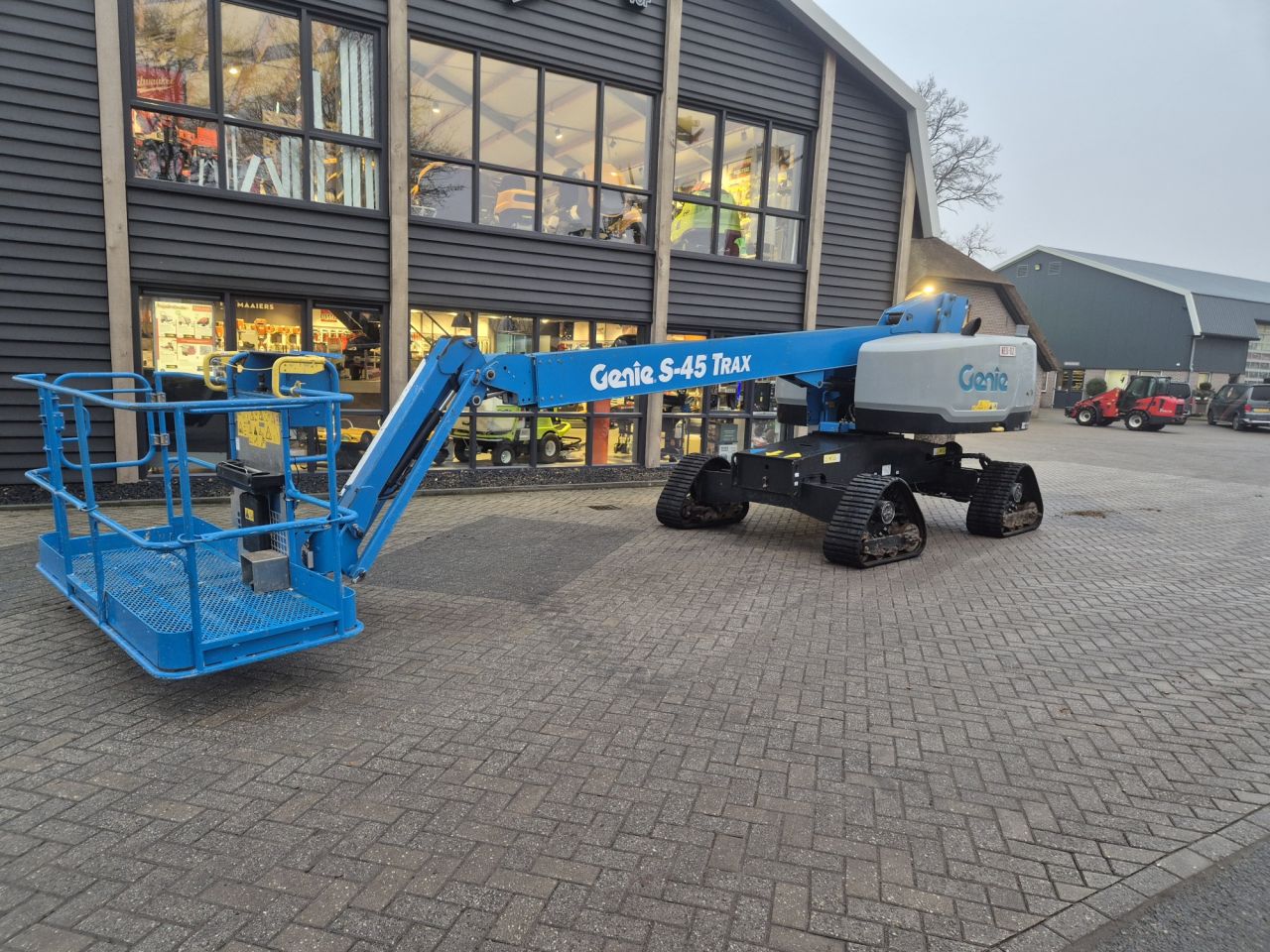 Used Genie S-45 trax telescopic boomlift