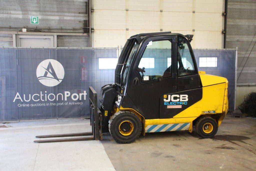 JCB 30-19E Elektro-4,0-m-Teleskoplader 2020