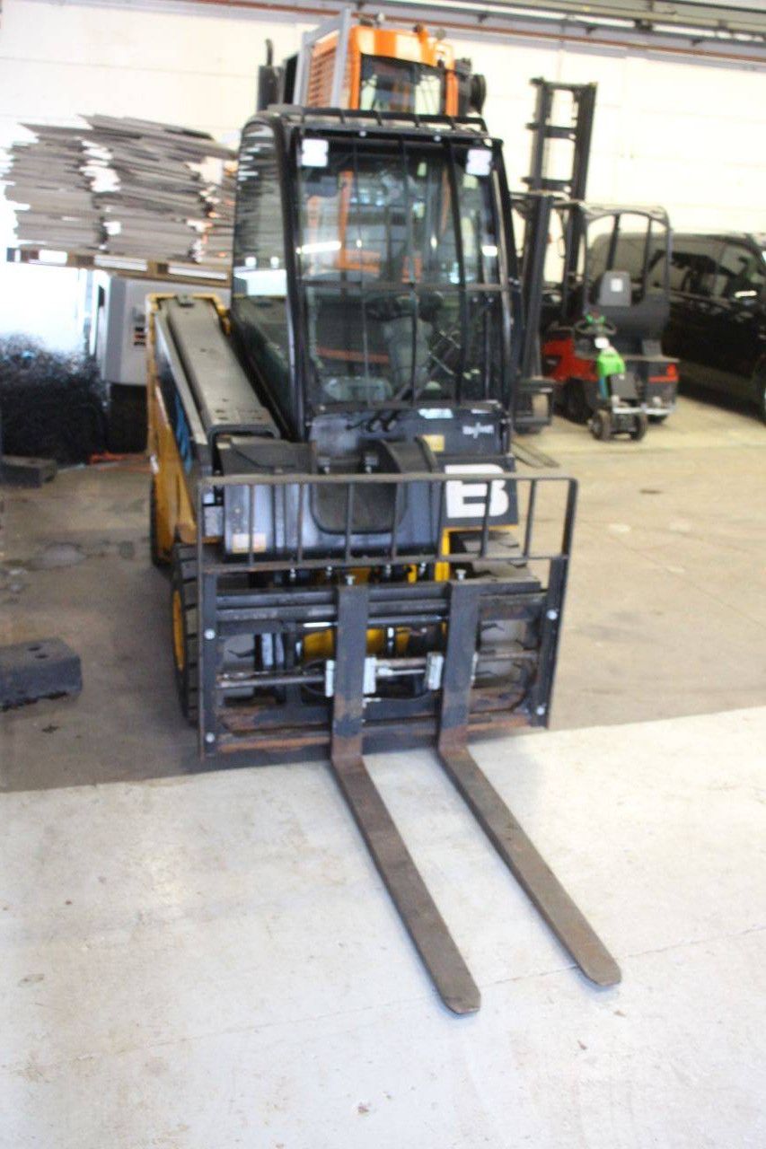 JCB 30-19E Elektro-4,0-m-Teleskoplader 2020