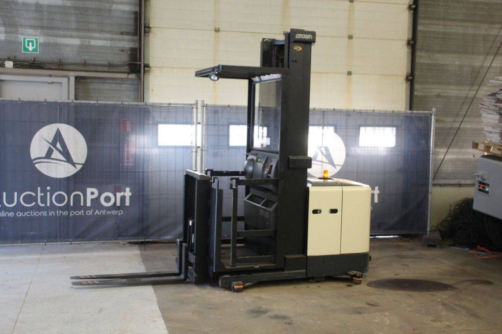 Order picker Crown Electric 5130mm