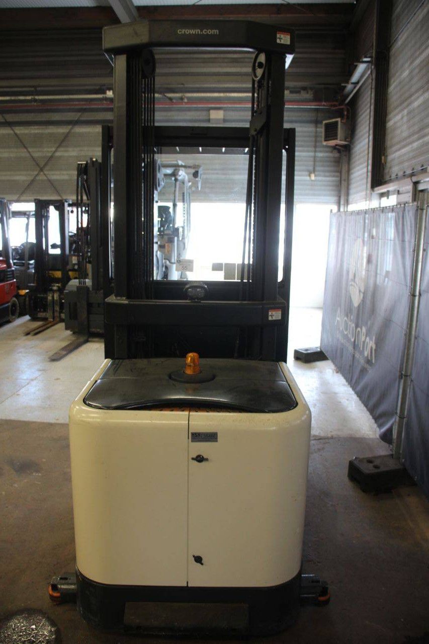 Order picker Crown Electric 5130mm