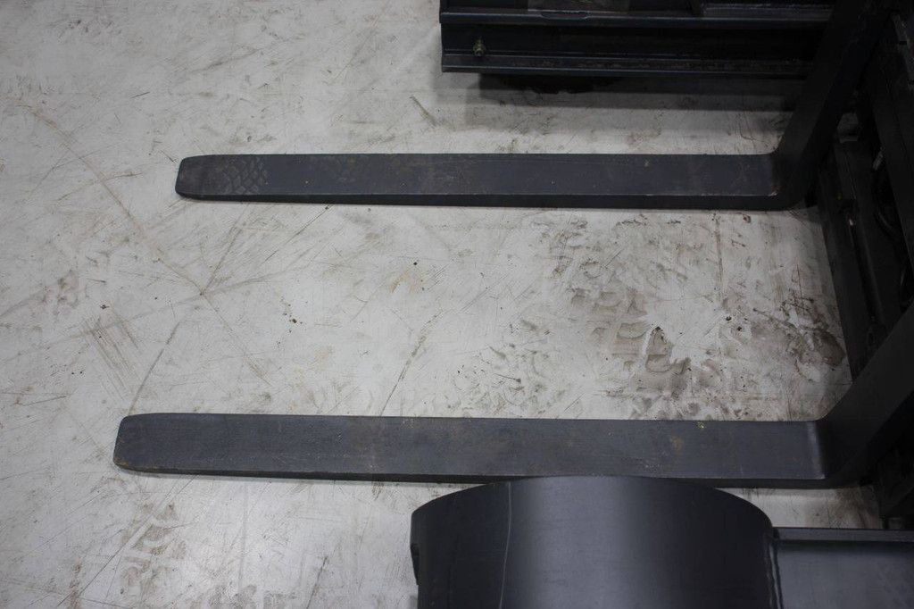 Schubmaststapler Linde R20G-03 Elektro 2000 kg 2010