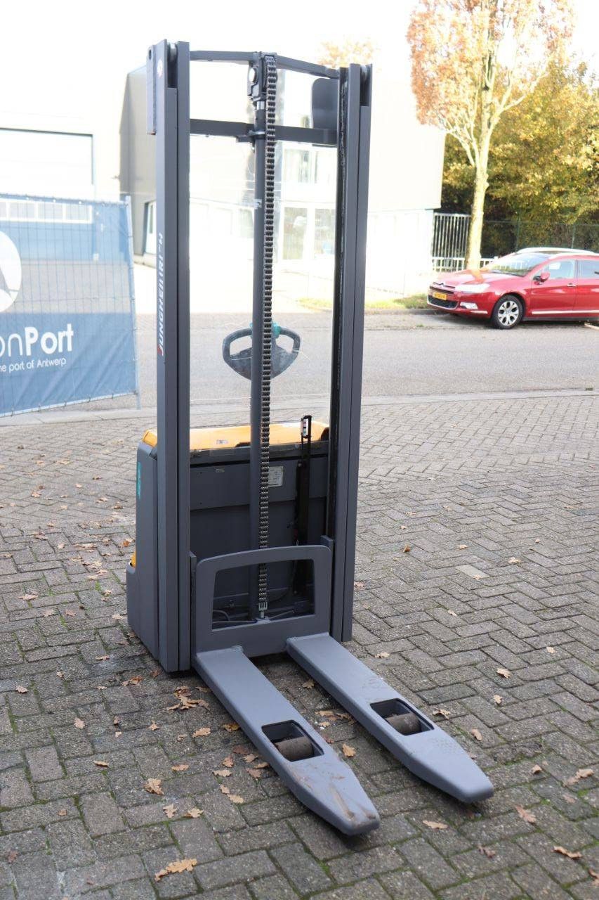 Stacker Jungheinrich EJC 112 Electric 1200kg 2016